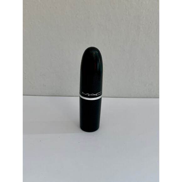 Mac Politely Pink Lustre Lipstick Pink RARE New 517 Damaged Tip - Picture 2 of 10